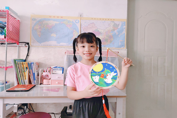 1663838936921783.jpg 9.3手绘灯笼2.jpg