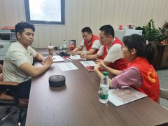 坪地社区|“七彩课堂”以社企共建模式破解社区服务困局